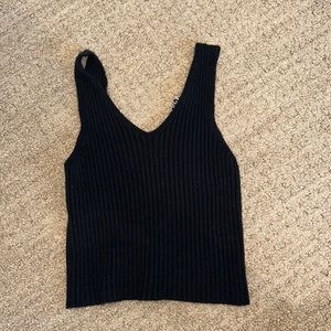 Soft and stretchy black tank top